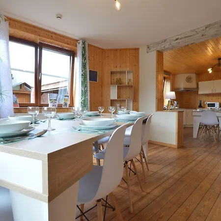 Spacious Home, בית נופש מאלמדי