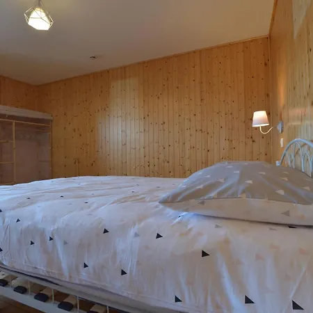 בית נופש Spacious Home, מאלמדי